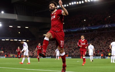 乐竞体育快讯-以色列足球球迷制作巨型TIFO